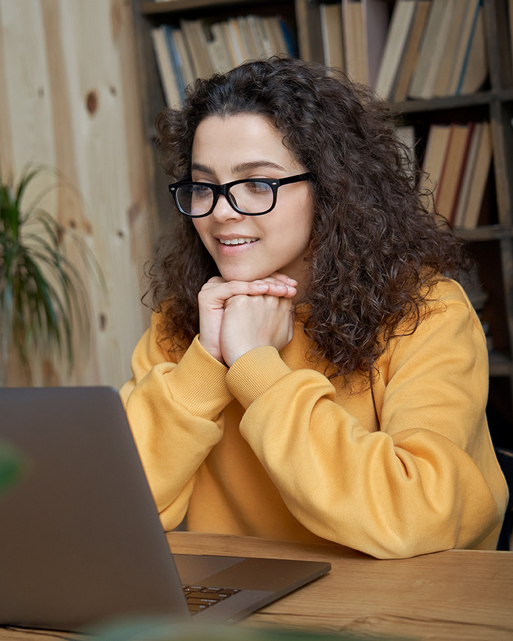 Teen having an remote therapy session with Dariush Fathi, PsyD - online therapy in Connecticut for high achievers