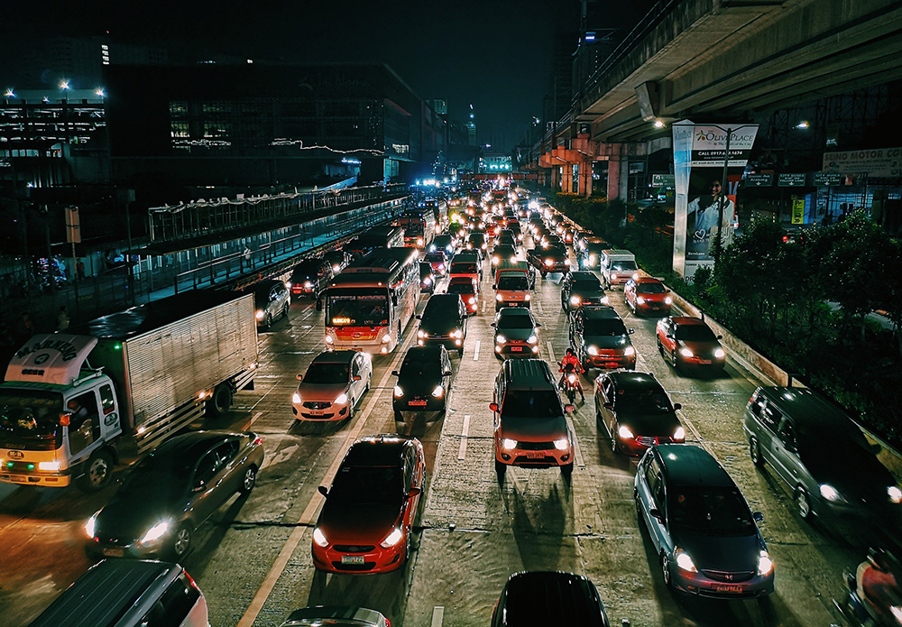Traffic at night - letting go of road rage - how to use CBT, DBT and mindfulness to cultivate zen while driving